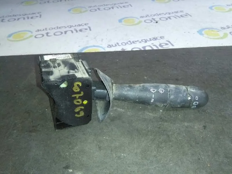 Mando Limpia para Dacia Sandero