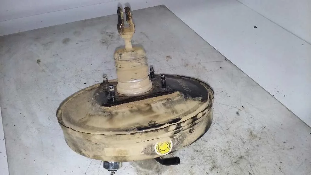 Servofreno para Mitsubishi L 200 (K6/7)