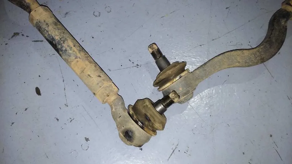 Barra Direccion para Mitsubishi L 200 (K6/7)