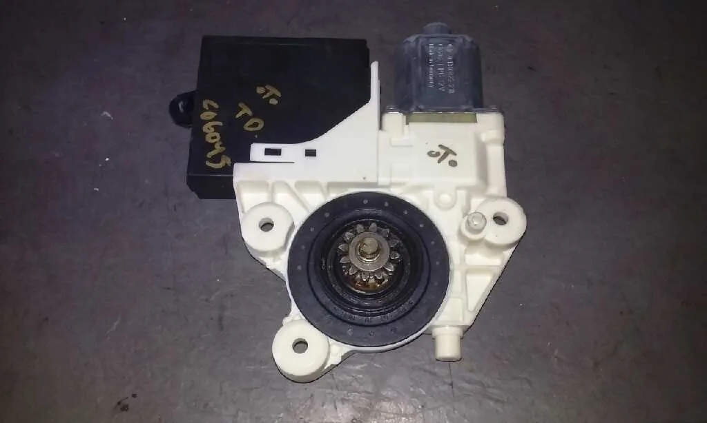 Motor Elevalunas Trasero Derecho para Ford Focus Berlina (Cap)