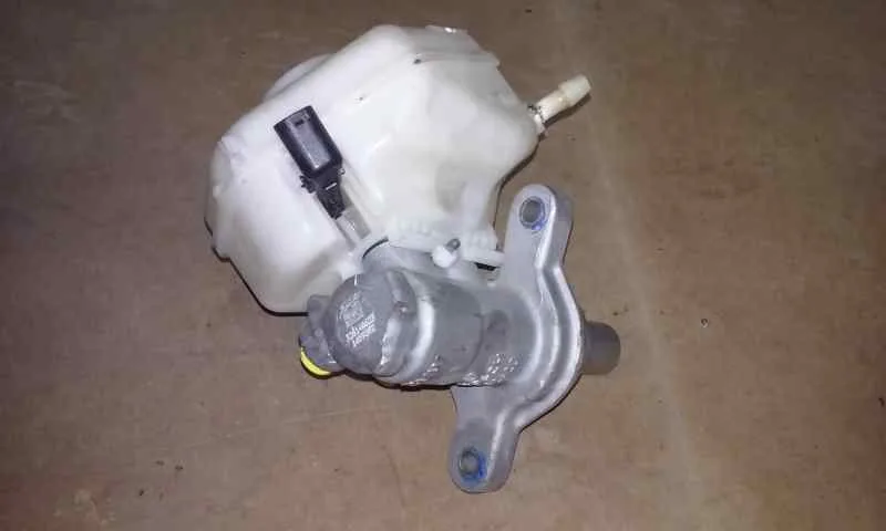Bomba Freno para Bmw Serie 1 Lim. (F20)