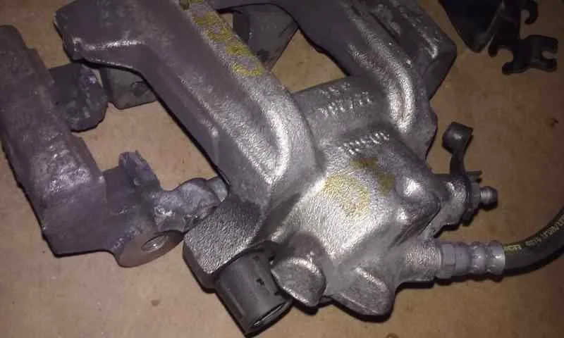 Pinza Freno Delantera Izquierda para Bmw Serie 1 Lim. (F20)