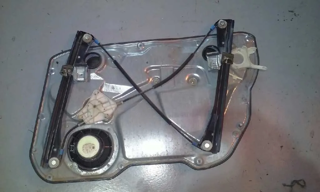Elevalunas Delantero Izquierdo para Seat Ibiza (6L1)