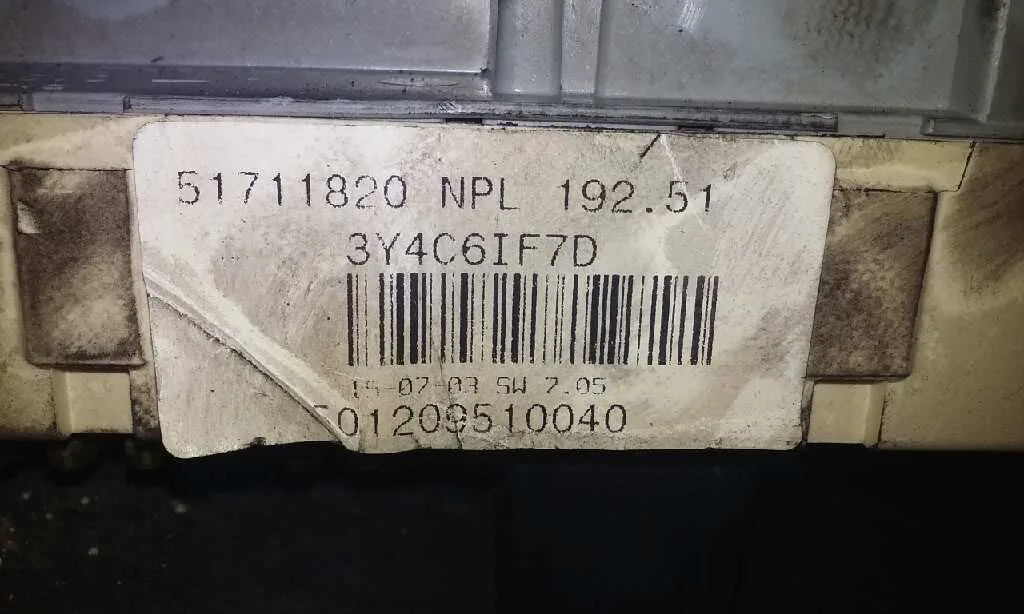 Caja Reles / Fusibles para Fiat Stilo (192)