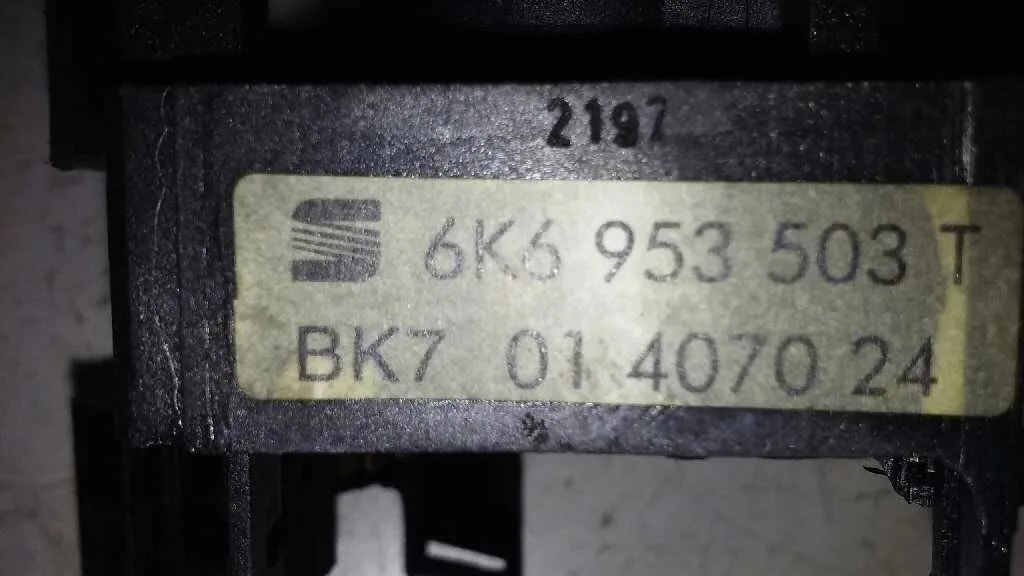Mando Limpia para Seat Ibiza (6K)