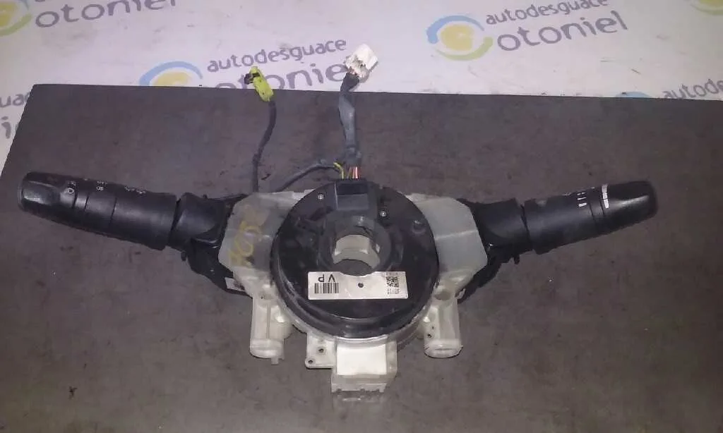 Mando Multifuncion para Nissan Primera Berlina (P12)