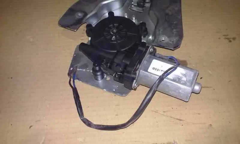 Elevalunas Delantero Derecho para Mg Serie 25 (Rf)