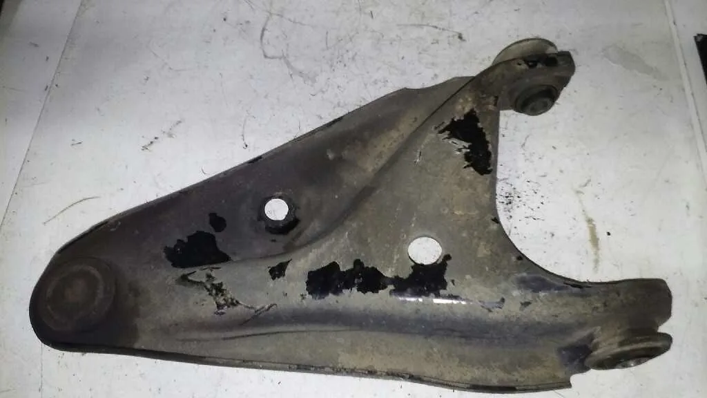 Brazo Suspension Inferior Delantero Izquierdo para Dacia Logan