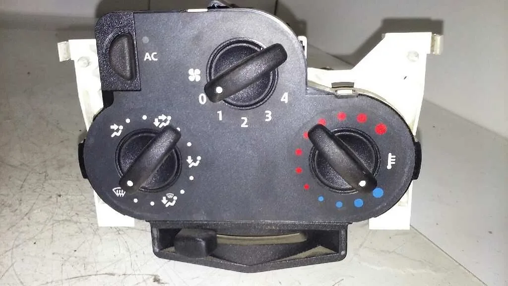 Mando Calefaccion / Aire Acondicionado para Dacia Logan