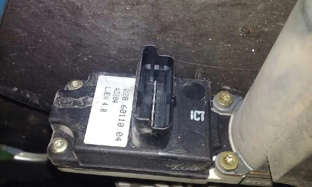 Elevalunas Delantero Derecho para Citroën C2