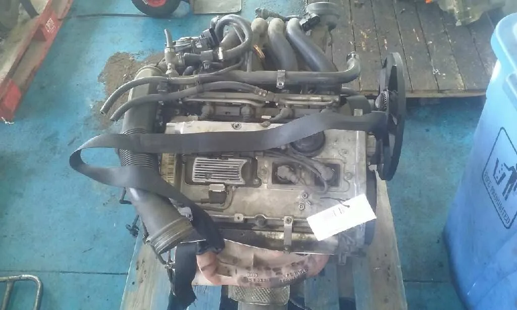 Motor Completo para Volkswagen Passat Berlina (3B2)