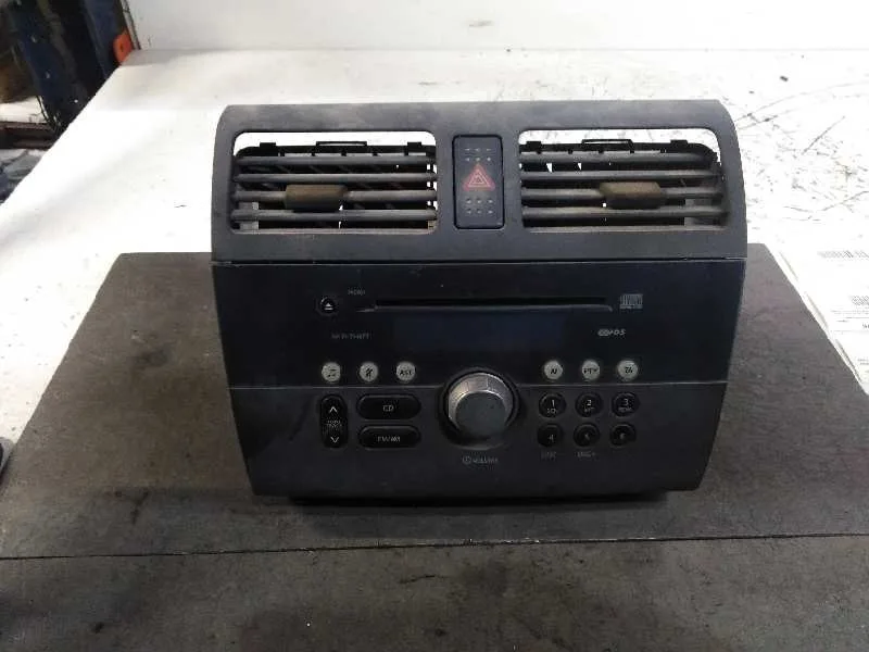 Sistema Audio / Radio Cd para Suzuki Swift Berlina (Mz)