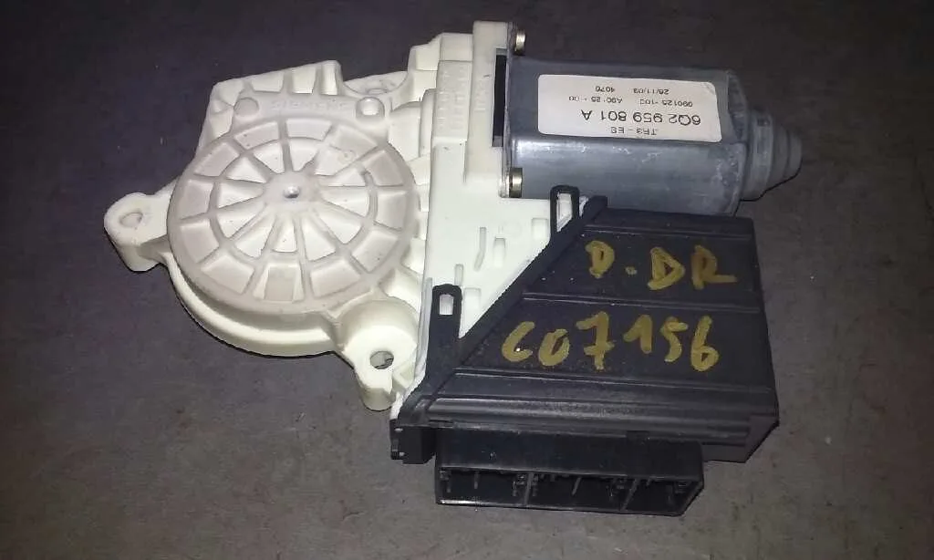 Motor Elevalunas Delantero Derecho para Seat Ibiza (6L1)