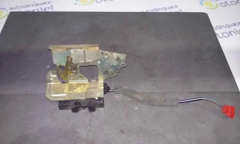 Cerradura Maletero / Porton para Ford Galaxy (Vy)