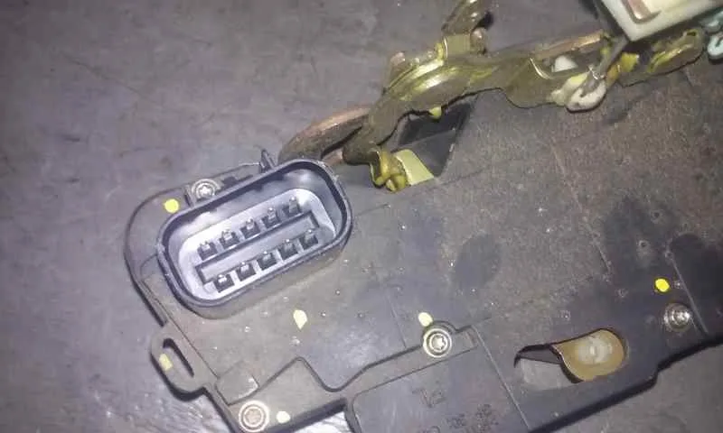Cerradura Puerta Delantera Izquierda para Fiat Stilo (192)