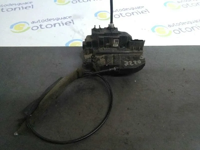 Cerradura Puerta Delantera Derecha para Nissan Micra (K12E)
