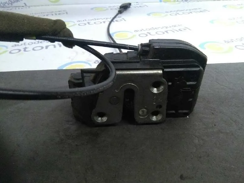 Cerradura Puerta Delantera Derecha para Nissan Micra (K12E)