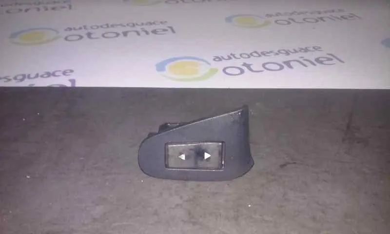 Mando Elevalunas Delantero Derecho para Fiat Stilo (192)