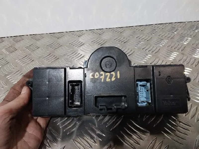 Mando Climatizador para Renault Scenic Ii