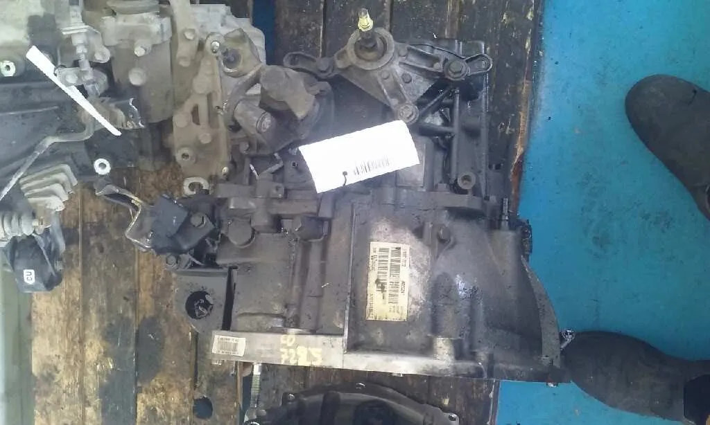 Caja Cambios para Nissan Primera Berlina (P12)