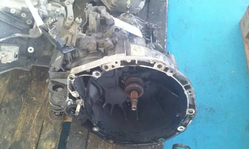 Caja Cambios para Nissan Primera Berlina (P12)
