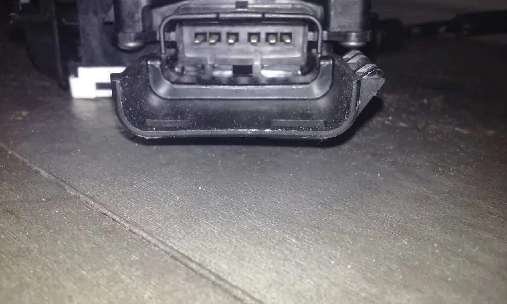 Cerradura Puerta Delantera Izquierda para Bmw Serie 1 Lim. (F20)