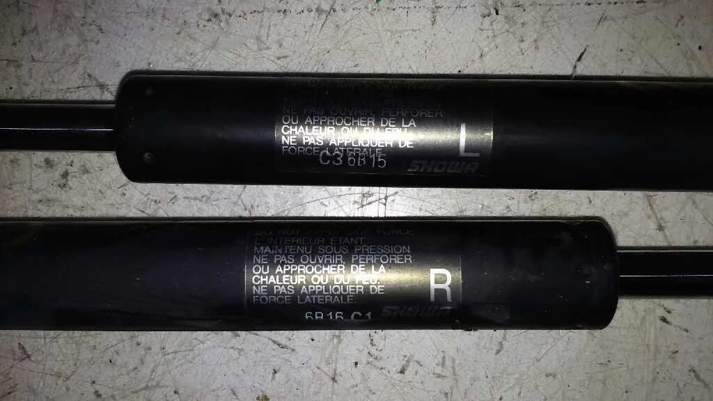 Amortiguadores Maletero / Porton para Mazda 6 Monovolumen (Gy)