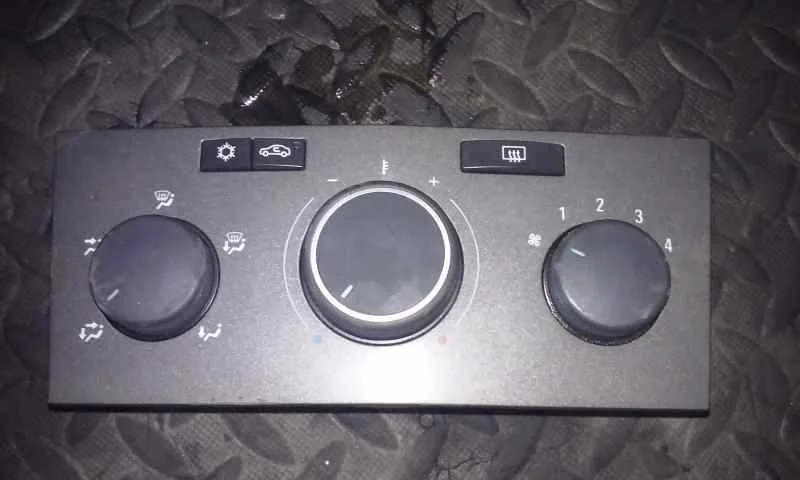 Mando Climatizador para Opel Astra H Berlina