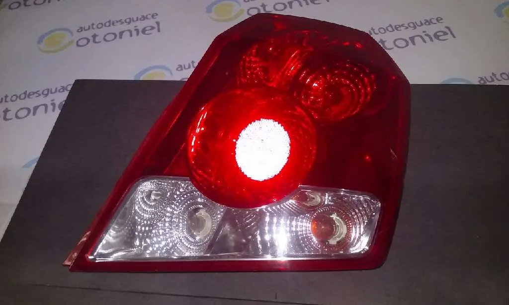 Piloto Trasero Derecho para Daewoo Kalos