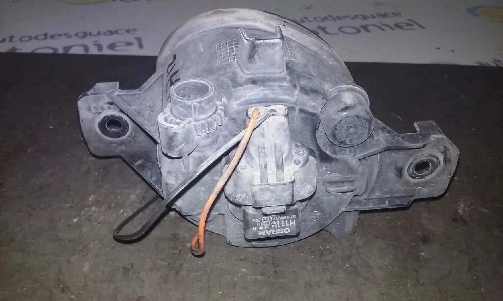 Faro Antiniebla Derecho para Nissan Primera Berlina (P12)