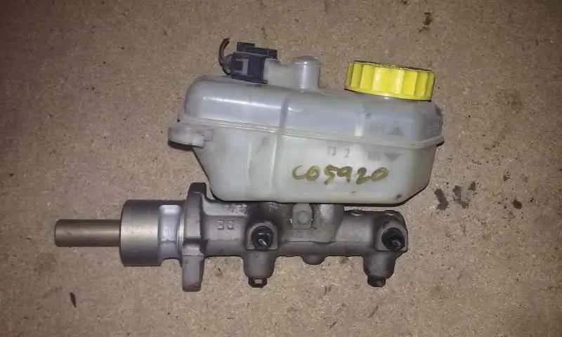 Bomba Freno para Seat Ibiza (6L1)