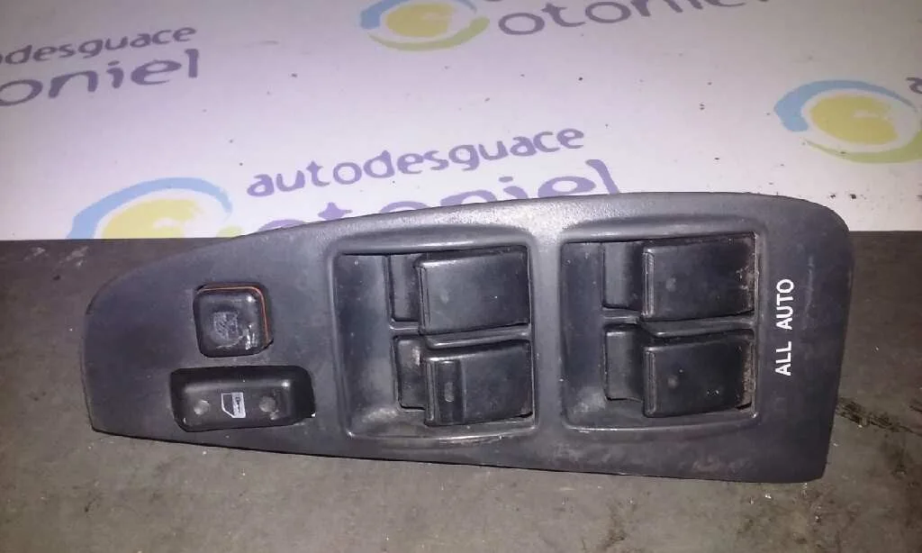Mando Elevalunas Delantero Izquierdo para Toyota Avensis Berlina (T25)