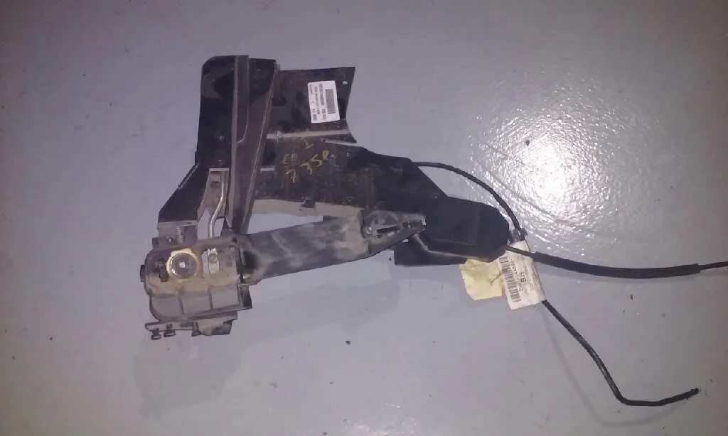 Cerradura Puerta Delantera Izquierda para Ford Fiesta (Cbk)