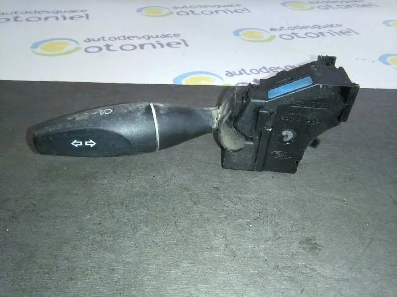 Mando Intermitentes para Ford Fiesta (Cbk)
