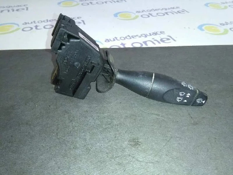 Mando Limpia para Ford Fiesta (Cbk)