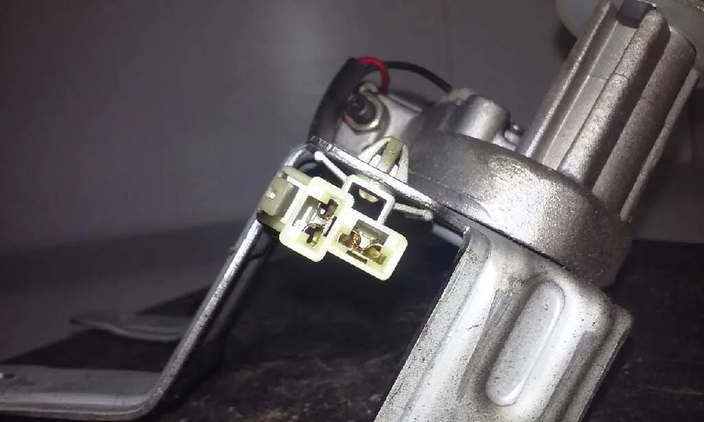 Motor Limpia Trasero para Kia Carnival Ii