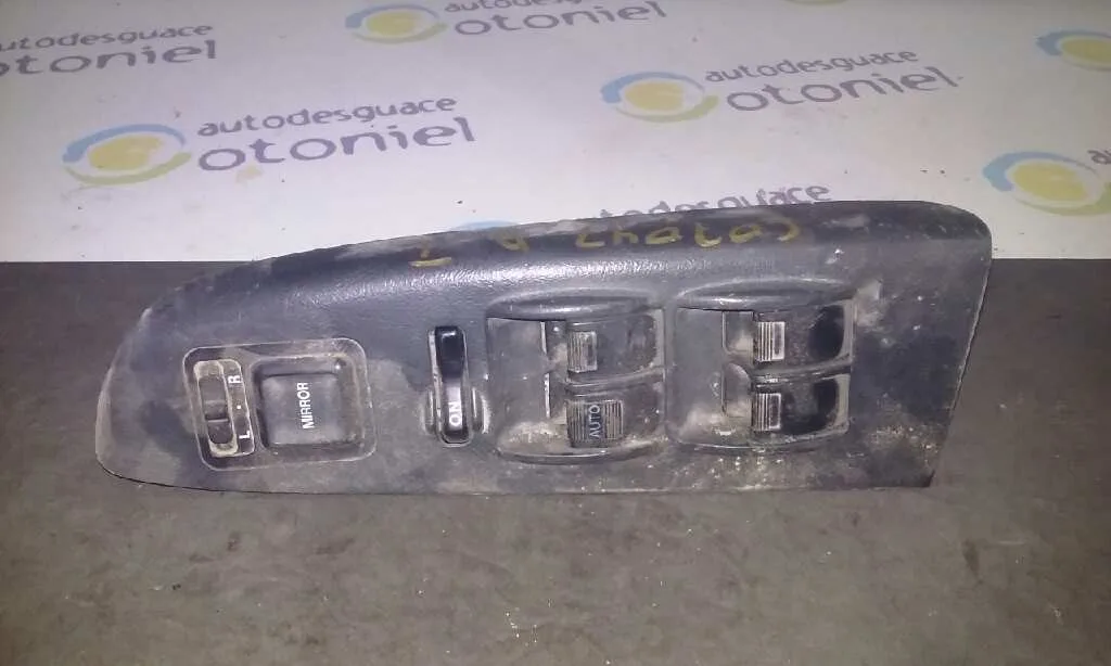 Mando Elevalunas Delantero Izquierdo para Honda Accord Berlina (Cg7-9/Ch1-7)
