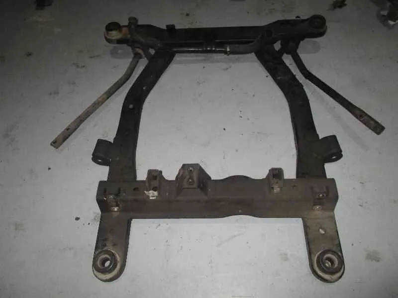Puente Delantero para Kia Carnival