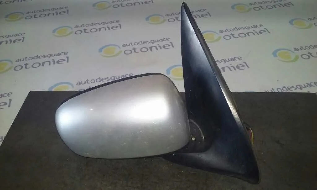 Retrovisor Derecho para Nissan Almera (N16/E)