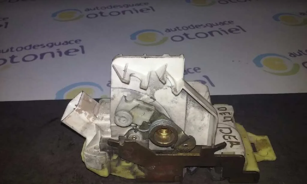Cerradura Puerta Delantera Derecha para Ford Mondeo Berlina (Gd)
