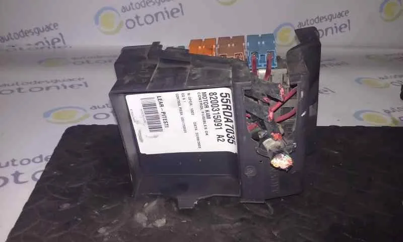 Caja Reles / Fusibles para Renault Laguna Ii (Bg0)