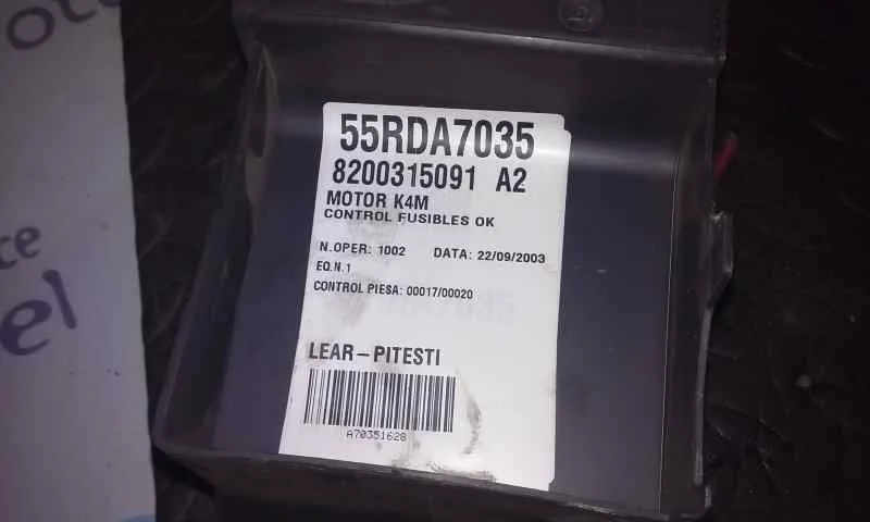 Caja Reles / Fusibles para Renault Laguna Ii (Bg0)