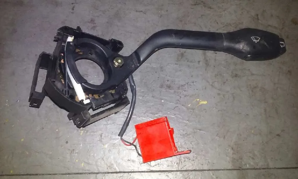 Mando Limpia para Volkswagen Polo Berlina (6N1)