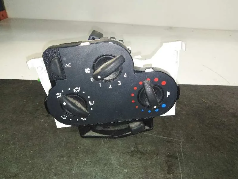 Mando Calefaccion / Aire Acondicionado para Dacia Logan