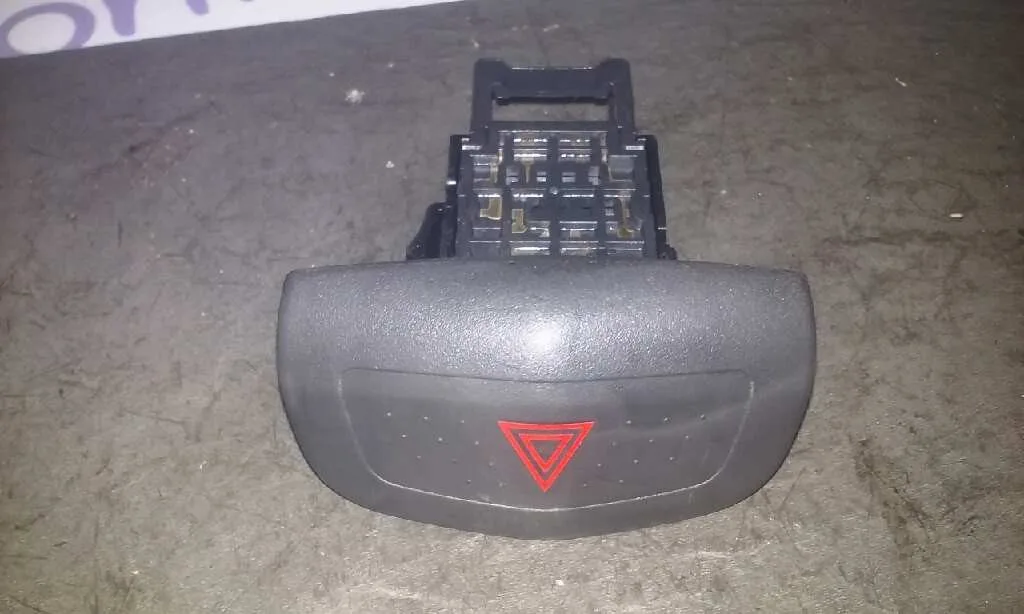 Warning para Nissan Primera Trav. (P12)