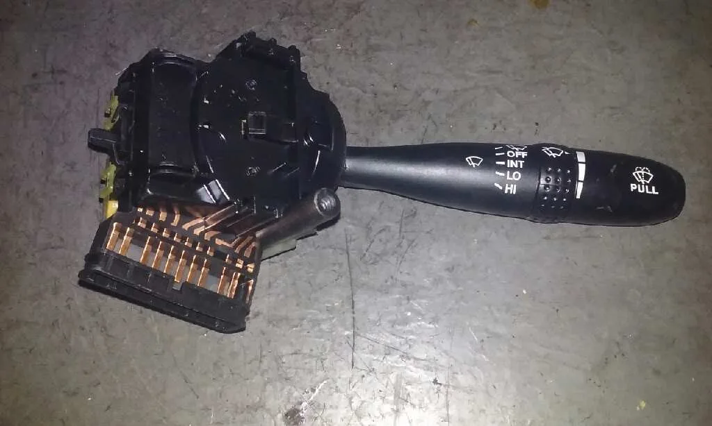 Mando Limpia para Hyundai Accent (Mc)