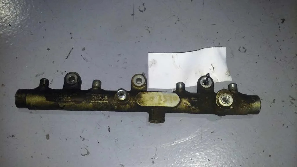 Rampa Inyectora para Peugeot 206 Berlina