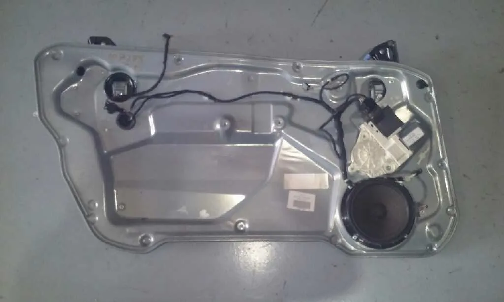 Elevalunas Delantero Izquierdo para Seat Ibiza (6L1)