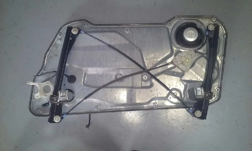Elevalunas Delantero Izquierdo para Seat Ibiza (6L1)