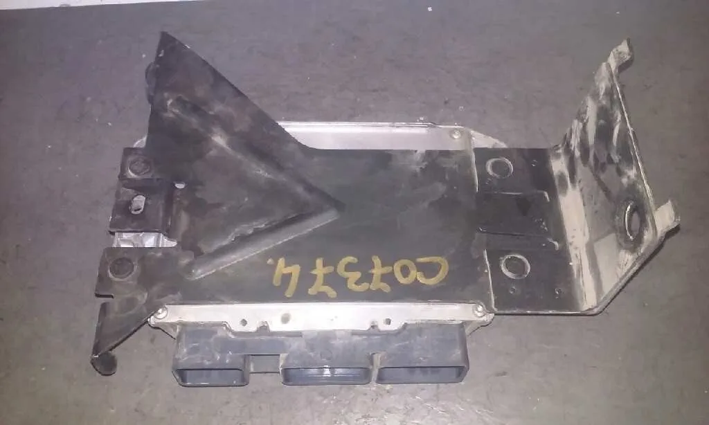 Centralita Motor Uce para Renault Megane Ii Berlina 5P